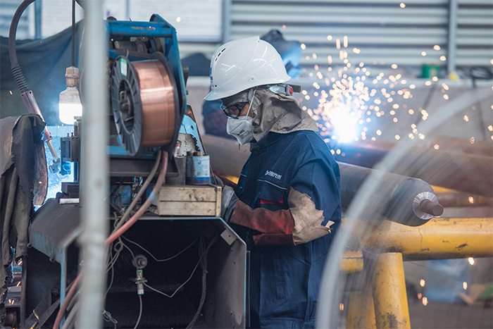 南岸网架焊接车间